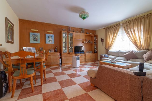 Foto 1 de Casa en venda a Novés de 4 habitacions amb garatge i calefacció