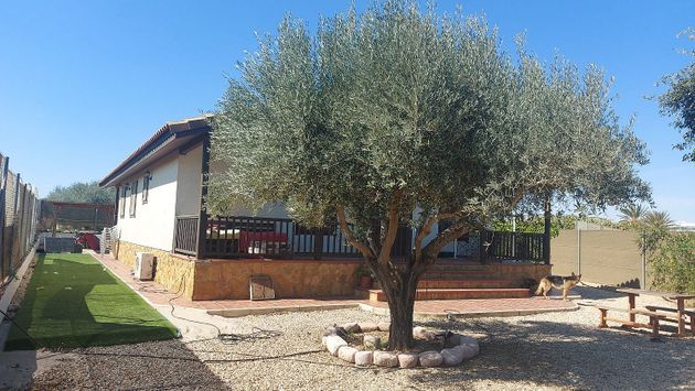 Foto 1 de Casa rural en venda a Zona Pueblo de 3 habitacions amb terrassa i jardí