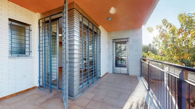 Foto 2 de Casa en venda a calle Torre de la Horadada de 6 habitacions amb terrassa i balcó