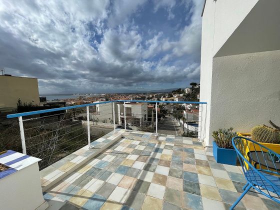 Foto 2 de Venta de chalet en Port Esportiu - Puig Rom - Canyelles de 4 habitaciones con terraza y piscina