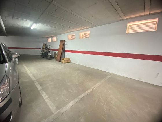 Foto 1 de Venta de garaje en calle Santísima Trinidad de 28 m²
