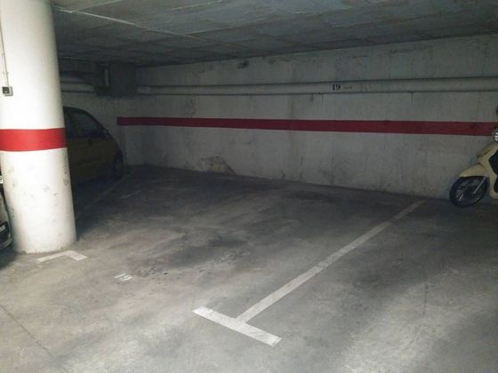 Foto 1 de Garatge en lloguer a Eixample Nord – La Devesa de 18 m²