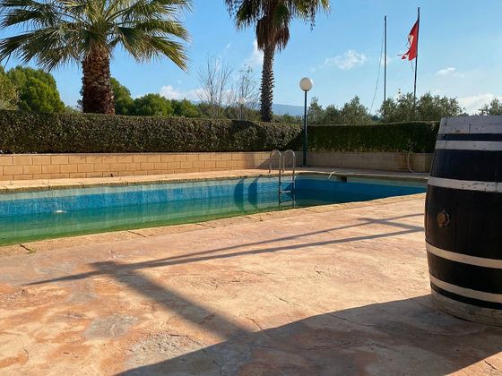Foto 2 de Casa en venta en Sax de 6 habitaciones con terraza y piscina