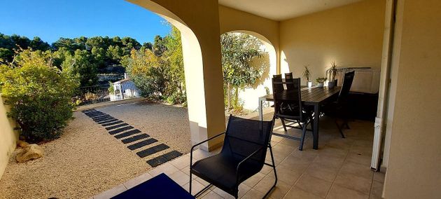 Foto 1 de Casa adossada en venda a Zona Pueblo de 2 habitacions amb terrassa i piscina