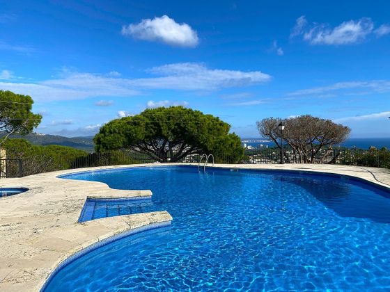 Foto 2 de Piso en venta en S'Agaró de 3 habitaciones con terraza y piscina
