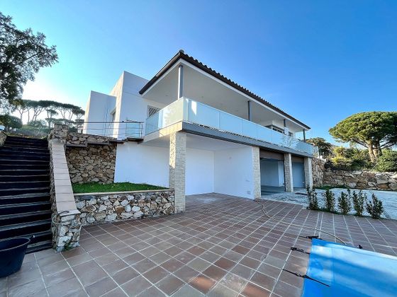 Foto 2 de Casa adossada en venda a Can Semi - Mas Nou - Mas Ros de 4 habitacions amb terrassa i piscina
