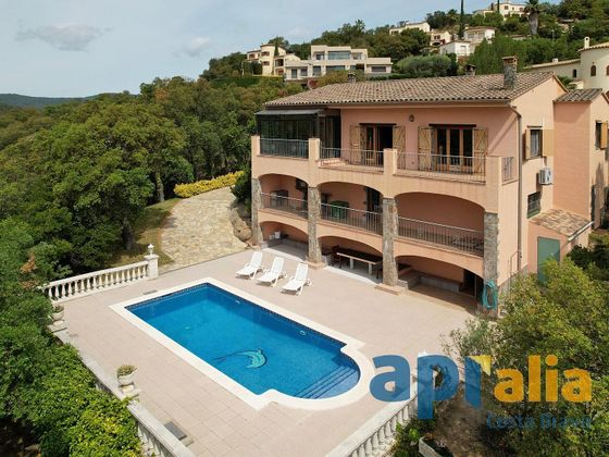 Foto 1 de Chalet en venta en Cabanyes-Mas Ambrós-Mas Pallí de 4 habitaciones con terraza y piscina