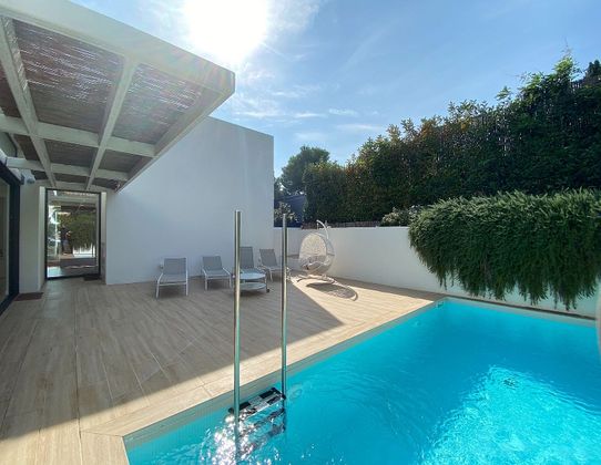 Foto 1 de Xalet en venda a ronda Rubi de 4 habitacions amb terrassa i piscina