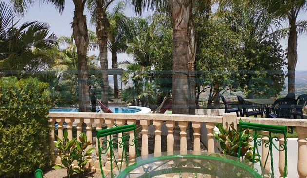Foto 2 de Xalet en venda a Alhaurín el Grande de 5 habitacions amb terrassa i piscina