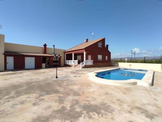 Foto 2 de Xalet en venda a Callosa de Segura de 3 habitacions amb terrassa i piscina