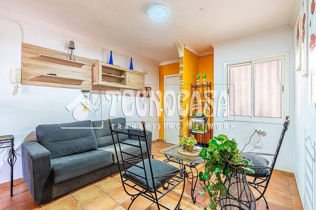 Foto 2 de Dúplex en venta en Buzanda - Cabo Blanco - Valle San Lorenzo de 3 habitaciones con garaje y balcón