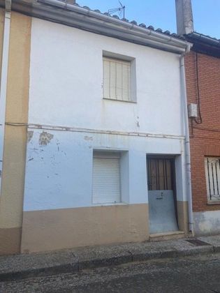 Foto 1 de Casa en venda a Castrillo de Villavega de 2 habitacions amb jardí