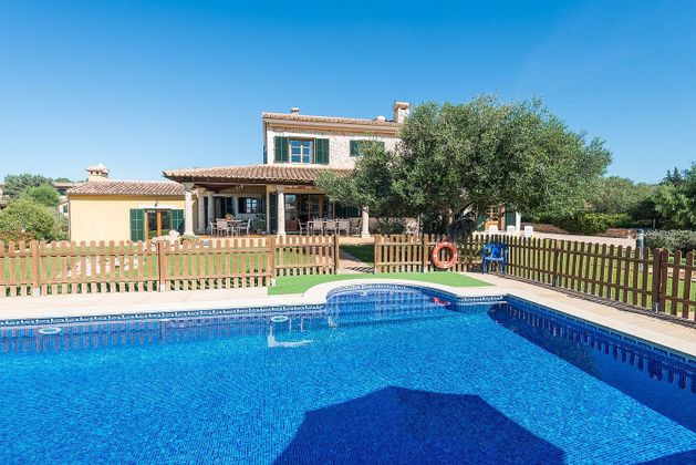 Foto 2 de Chalet en venta en Sant Jordi - Son Ferriol de 7 habitaciones con terraza y piscina