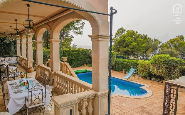 Foto 2 de Chalet en venta en S'Arenal-Son Verí de 6 habitaciones con terraza y piscina