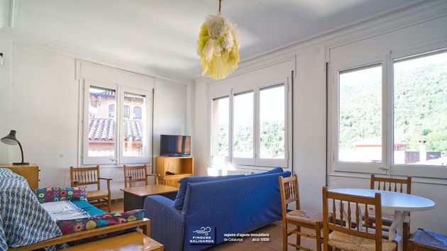 Foto 1 de Piso en venta en Figaró-Montmany de 5 habitaciones con calefacción