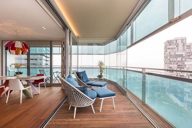 Foto 1 de Piso en alquiler en Diagonal Mar i el Front Marítim del Poblenou de 1 habitación con terraza y piscina