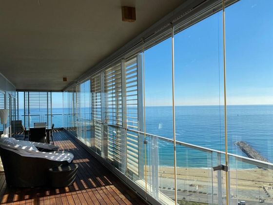 Foto 1 de Piso en alquiler en Diagonal Mar i el Front Marítim del Poblenou de 4 habitaciones con terraza y piscina