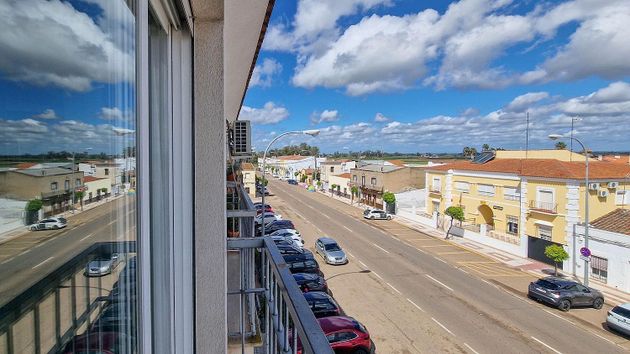 Foto 2 de Venta de piso en Talavera la Real de 3 habitaciones con balcón y aire acondicionado
