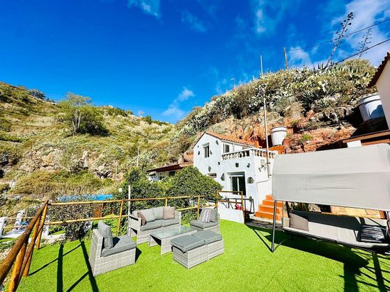 Foto 2 de Casa rural en venda a Teror de 4 habitacions amb terrassa i piscina