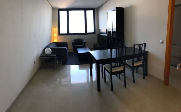 Foto 2 de Piso en alquiler en calle Los Llanos Seis de 2 habitaciones con garaje y muebles