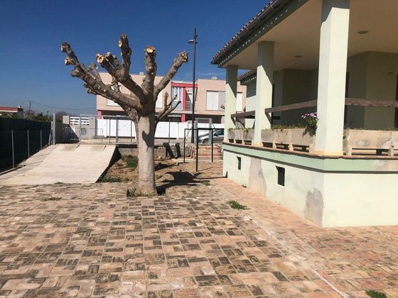 Foto 2 de Xalet en venda a Playa de Almazora-Ben Afeli de 4 habitacions amb terrassa i garatge