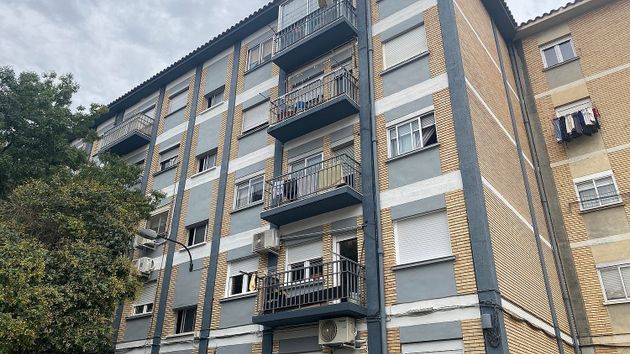 Foto 1 de Venta de piso en Arrabal de 4 habitaciones y 80 m²