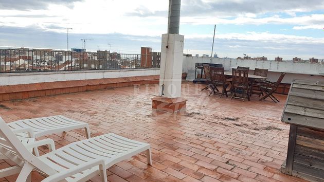 Foto 1 de Venta de piso en Eixample de 5 habitaciones con terraza y balcón