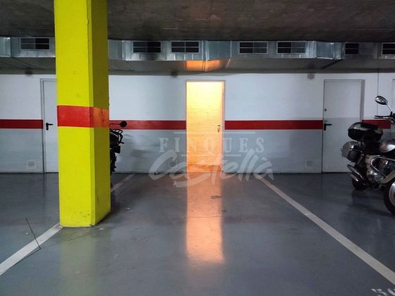 Foto 1 de Alquiler de garaje en Eixample de 11 m²