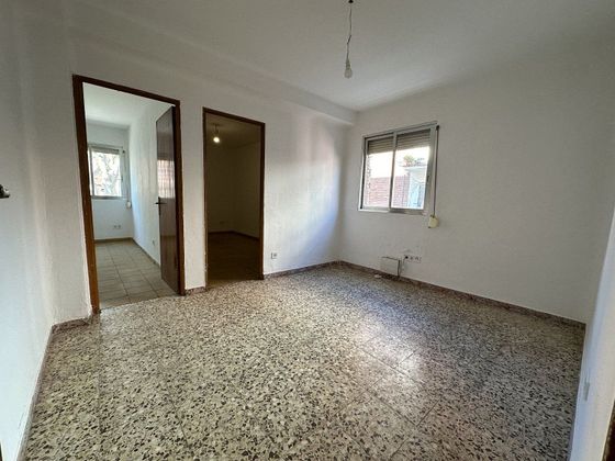Foto 2 de Pis en venda a Valdeacederas de 2 habitacions i 46 m²