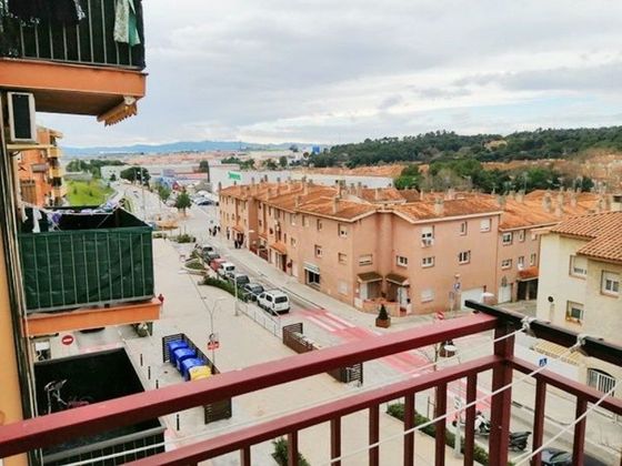 Foto 1 de Pis en venda a Polinyà de 3 habitacions amb balcó i aire acondicionat