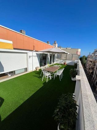 Foto 1 de Ático en venta en calle Nort de 4 habitaciones con terraza y aire acondicionado