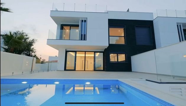 Foto 1 de Casa en lloguer a calle Del Camí del Más de Clariana de 4 habitacions amb terrassa i piscina