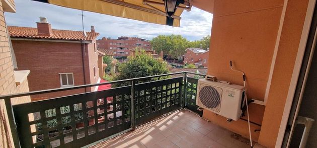 Foto 1 de Piso en venta en Can Bou de 3 habitaciones con balcón y aire acondicionado