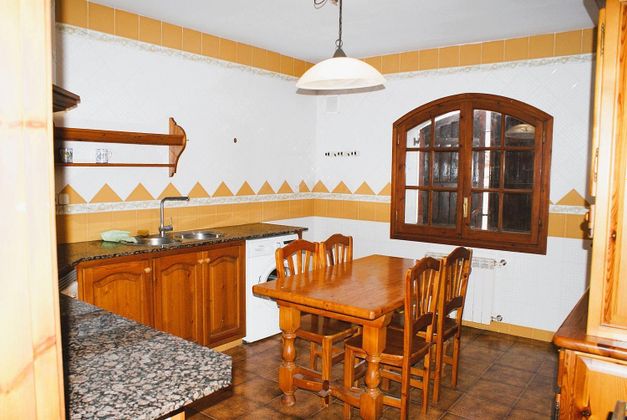 Foto 1 de Casa rural en venta en Bonastre de 4 habitaciones con terraza y garaje
