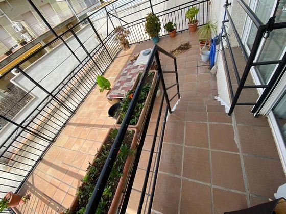 Foto 2 de Piso en venta en Santa Margarida i els Monjos de 3 habitaciones con terraza
