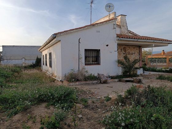 Foto 2 de Casa en venda a Santa Oliva de 3 habitacions amb piscina