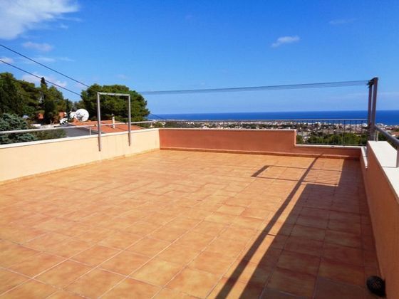 Foto 2 de Venta de chalet en Segur de Calafell de 4 habitaciones con terraza y piscina