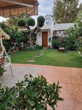 Foto 2 de Casa en venda a Calafell Poble de 3 habitacions amb terrassa i jardí