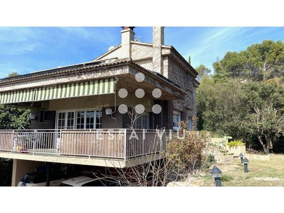 Foto 1 de Casa en venda a Matadepera de 4 habitacions amb terrassa i piscina