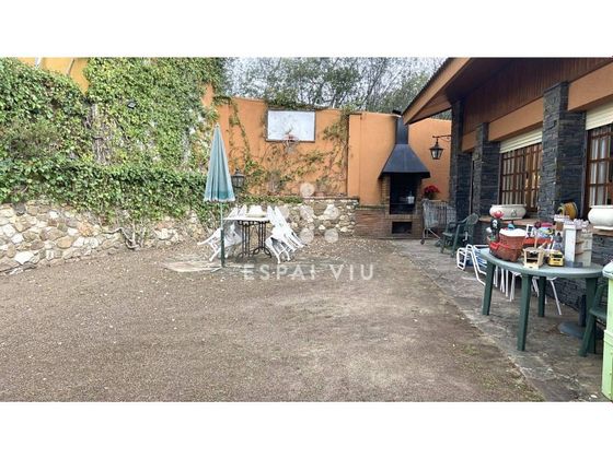 Foto 2 de Xalet en venda a La Floresta - Les Planes de 5 habitacions amb terrassa i jardí
