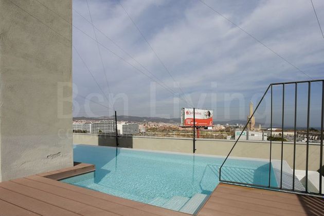 Foto 1 de Pis en venda a Sant Adrià de Besos de 3 habitacions amb terrassa i piscina