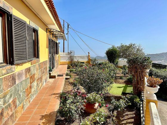 Foto 2 de Venta de chalet en Portada Verde-Lomo Espino-Guanche de 4 habitaciones con terraza y jardín