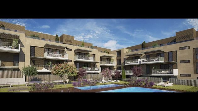 Foto 1 de Ático en venta en Los Llanos - Valle Pardo de 3 habitaciones con terraza y piscina