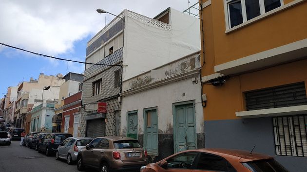 Foto 1 de Edifici en venda a calle Gordillo de 460 m²