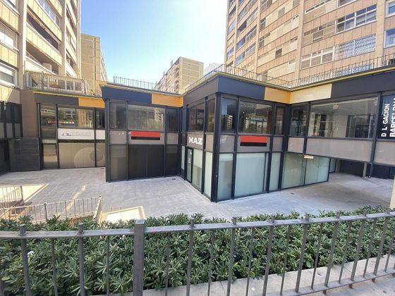 Foto 2 de Oficina en venda a calle De Tarragona de 692 m²