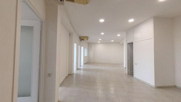 Foto 2 de Oficina en lloguer a calle De Trafalgar de 128 m²
