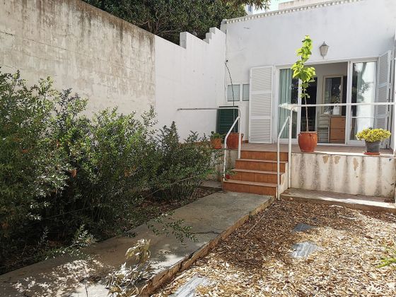 Foto 1 de Casa adossada en venda a Ciutadella de 2 habitacions amb terrassa i jardí