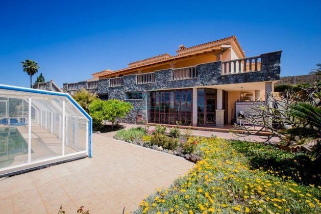 Foto 2 de Casa en venda a Vilaflor de 4 habitacions amb terrassa i piscina