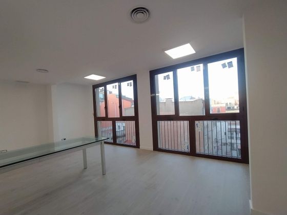 Foto 2 de Alquiler de oficina en Vila de Gràcia con aire acondicionado