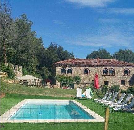 Foto 1 de Casa rural en venda a Cistella de 11 habitacions amb terrassa i piscina